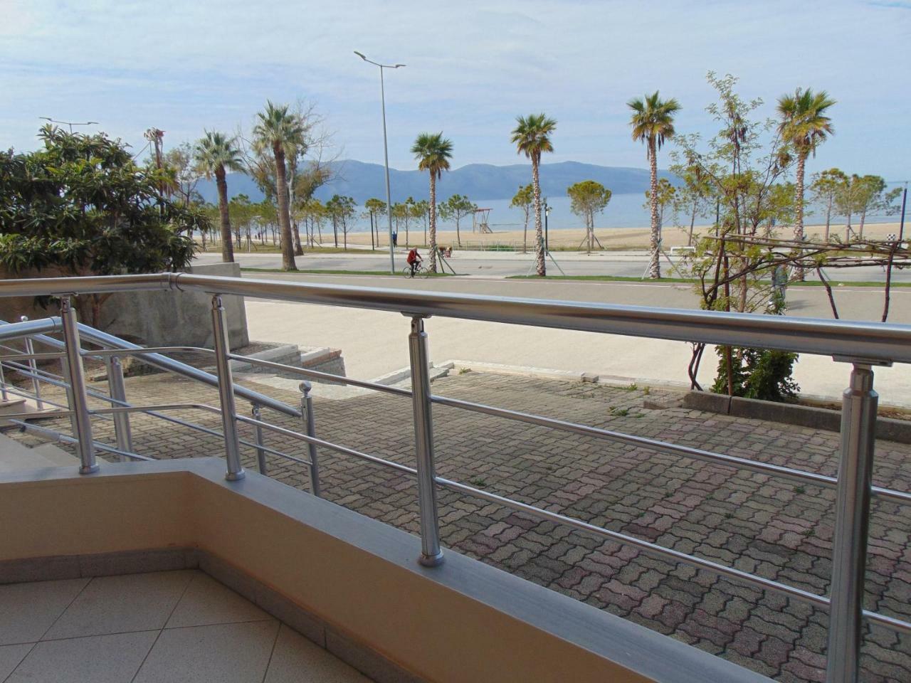 Apartahotel Vila Genos Lungomare *