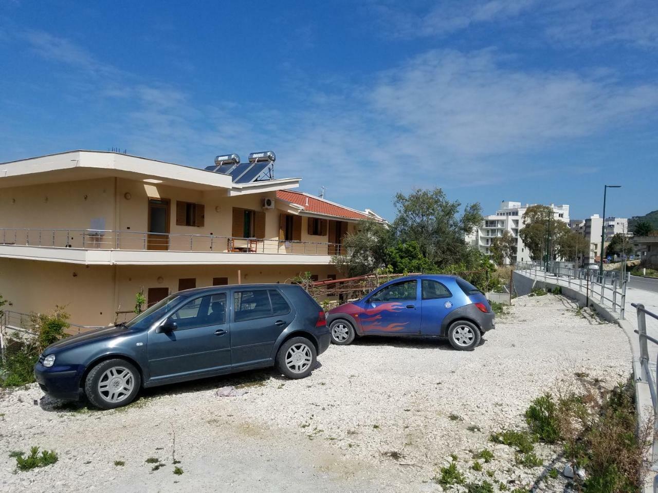 Vila Genos Lungomare